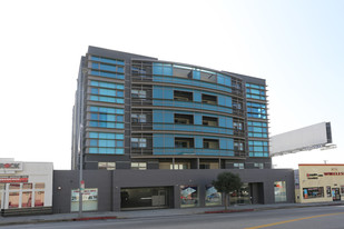 12026 Wilshire Blvd Apartamentos