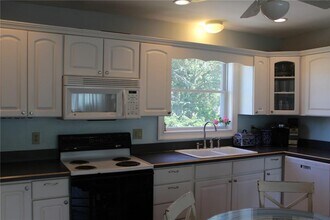 7 Cattail Dr in Westerly, RI - Building Photo - Building Photo