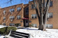 Broad Oak Apartments photo'