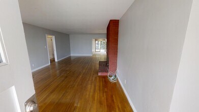 5018 Rockford Dr in San Diego, CA - Building Photo - Building Photo