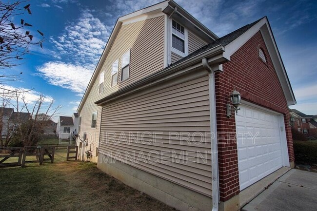 6017 Kensington Trail in Middletown, OH - Building Photo - Building Photo