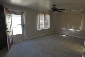 4344 Dartmouth Ave N in St. Petersburg, FL - Building Photo - Building Photo