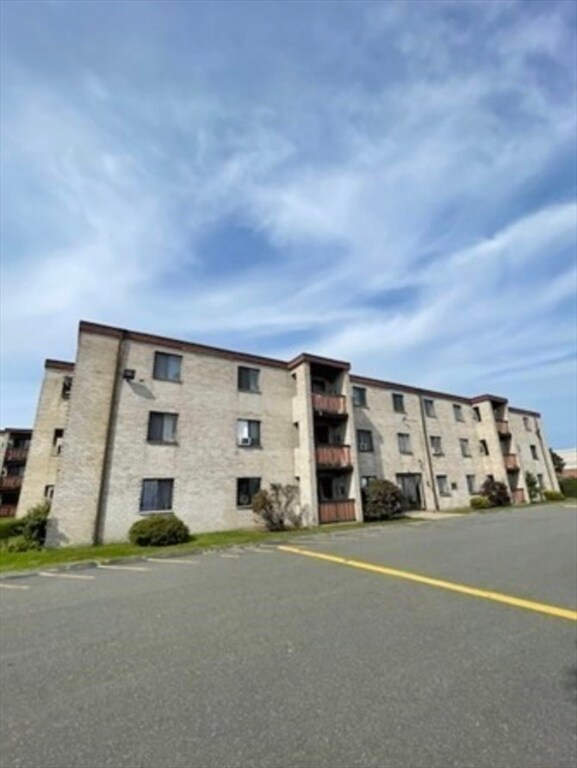 45 McCoba St, Unit 2 in Revere, MA - Building Photo - Building Photo