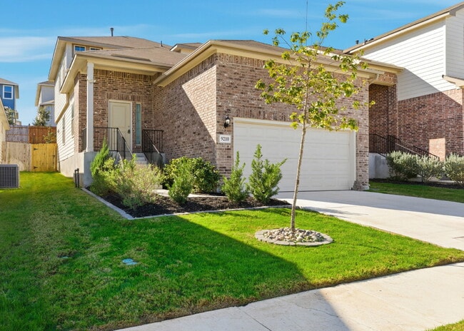 9210 McCoy Pass in Converse, TX - Building Photo - Building Photo