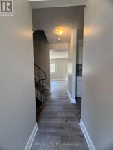 29-29 Paulander Dr in Kitchener, ON - Building Photo - Building Photo