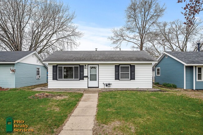 property at 5021 Fremont Ave N