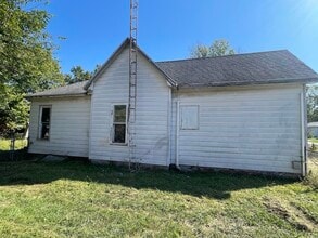 219 Pine St in Georgetown, IL - Building Photo - Building Photo