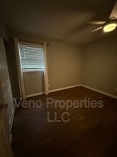 5 Barkwood Ln in Clifton Park, NY - Building Photo - Building Photo