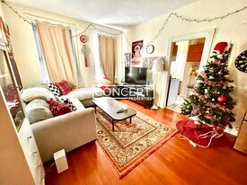 71 S Huntington Ave, Unit 2 in Boston, MA - Building Photo