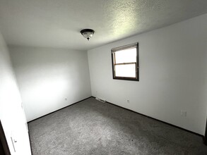 152 N 24th St in Weirton, WV - Building Photo - Building Photo