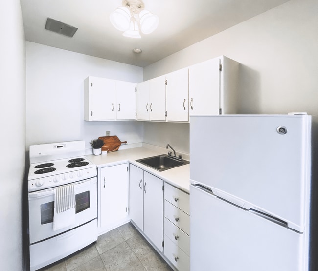 Mount Pleasant Manor