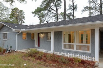 1390 N Hills St in Meridian, MS - Building Photo - Building Photo