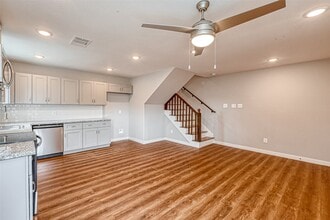 8125 Eastover St in Houston, TX - Building Photo - Building Photo