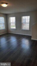 829 Admiral's Quay Dr in Mechanicsburg, PA - Building Photo - Building Photo