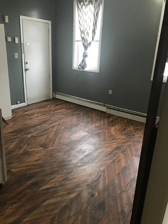 728 Anderson St in Trenton, NJ - Building Photo