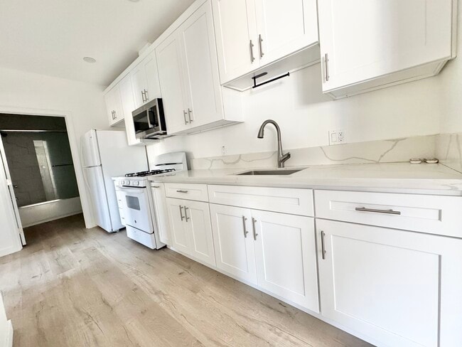 property at 3601 Westwood Blvd