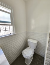 1781 N Orchid Ave in Los Angeles, CA - Building Photo - Building Photo