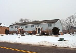 2842-2854 Red Coach Dr in Springfield, OH - Building Photo