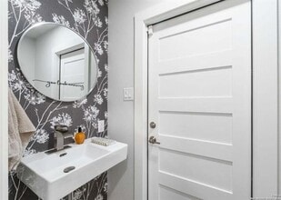 10922 Whispering Wind St in San Antonio, TX - Building Photo - Building Photo