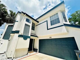 784 S Pennsylvania Ave in Winter Park, FL - Building Photo