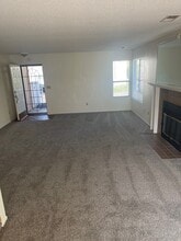 109 Marina Dr S in Lakeport, CA - Building Photo - Building Photo