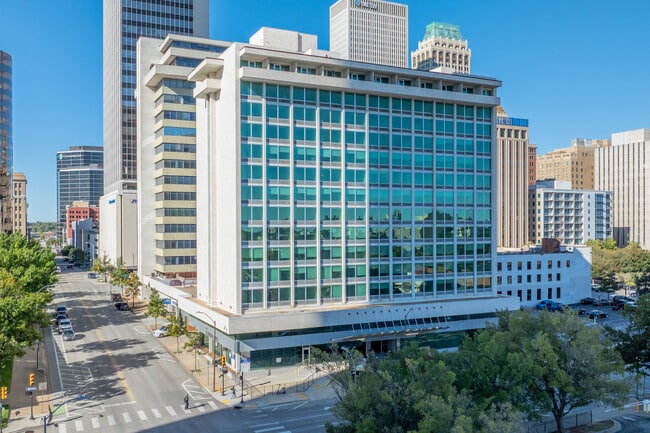West 7th Apartments