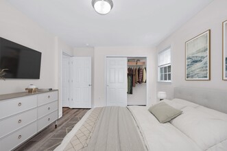 The Park At Arlington Ridge in Arlington, VA - Building Photo - Building Photo