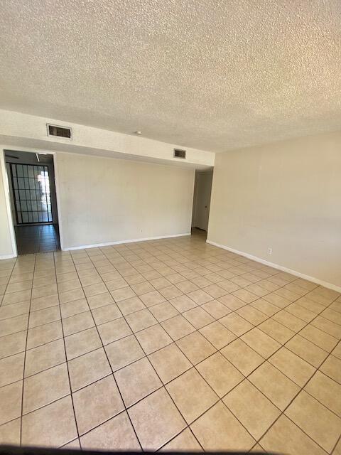 5700 Macon Ln in El Paso, TX - Building Photo - Building Photo