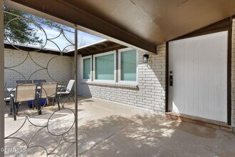 4871 Los Reales Dr in El Paso, TX - Building Photo - Building Photo