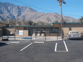 Golden Sands Mobile Home Park in Palm Springs, CA - Building Photo - Building Photo