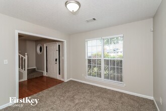 1272 Creekview Cir in Riverdale, GA - Building Photo - Building Photo
