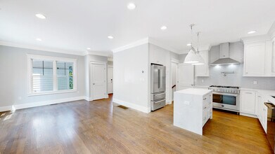101 Sumner Rd in Brookline, MA - Building Photo - Building Photo