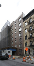 333 E 95th St in New York, NY - Building Photo - Building Photo