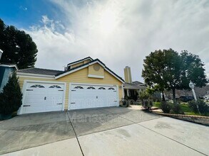 43938 Northgate Ave in Temecula, CA - Building Photo - Building Photo