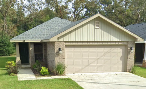 5184 Regalo Dr in Bellview, FL - Building Photo