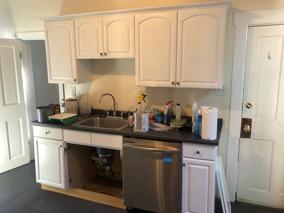 79 Partridge Ave in Somerville, MA - Building Photo