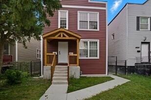 5415 S Hoyne Ave in Chicago, IL - Building Photo