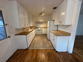 12963 Panama St in Los Angeles, CA - Building Photo - Building Photo