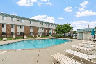 Como Park Apartments in St. Paul, MN - Foto de edificio - Building Photo