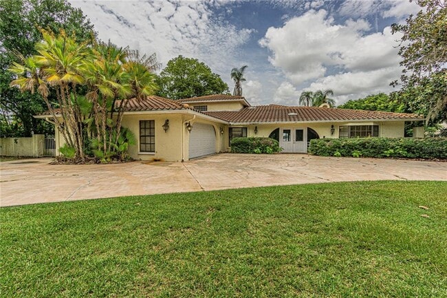 18129 Crawley Rd in Odessa, FL - Building Photo - Building Photo