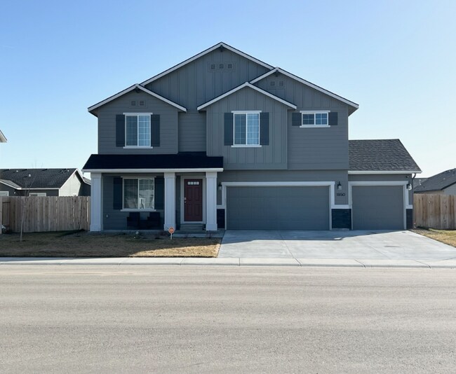 property at 1850 SW Cooper Ave