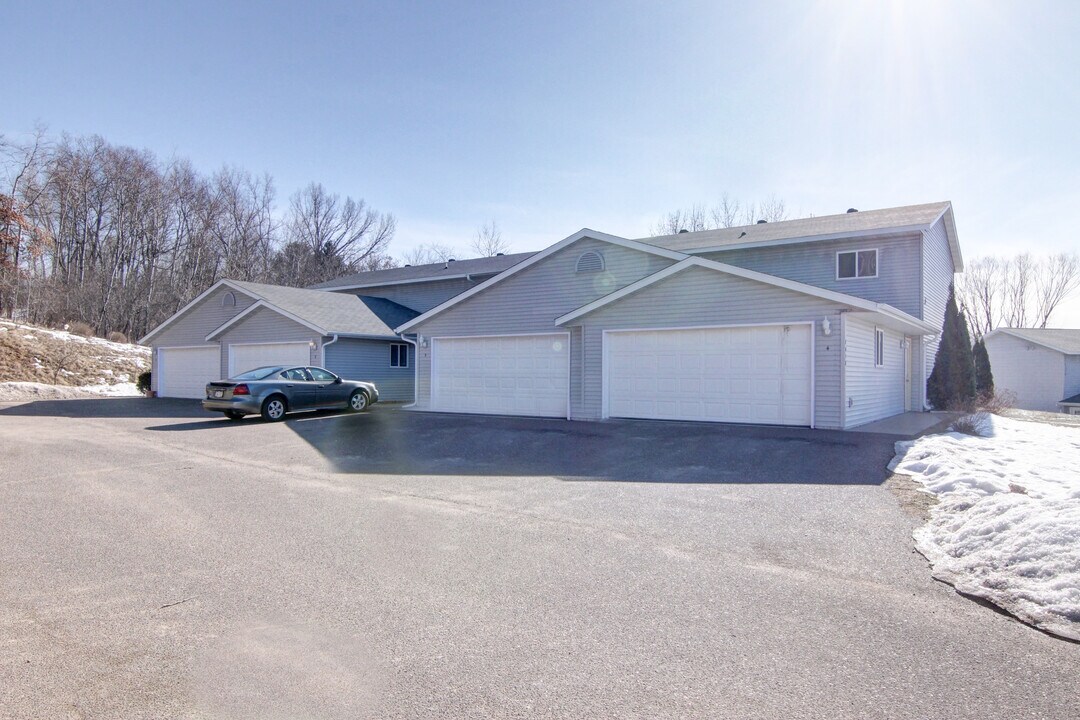 3018 Timber Ter, Unit 2 in Menomonie, WI - Building Photo