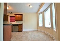 1647 Hazelhurst Dr photo'