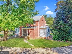 13206 Occoquan Rd in Woodbridge, VA - Building Photo - Building Photo