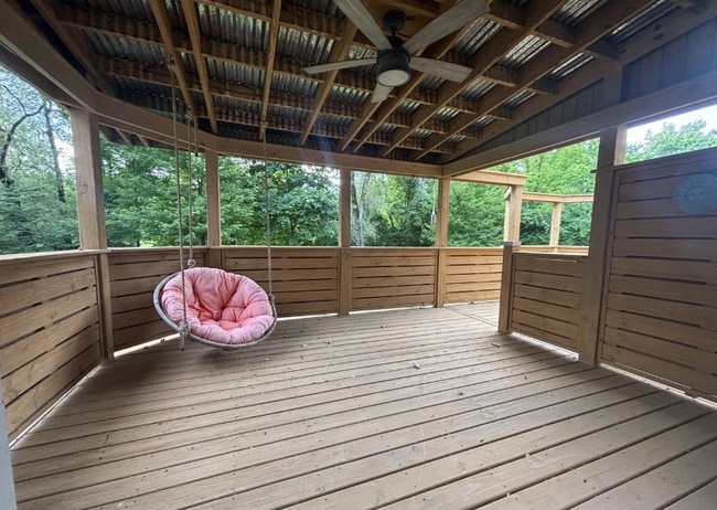 1738 E 71st St in Indianapolis, IN - Foto de edificio - Building Photo