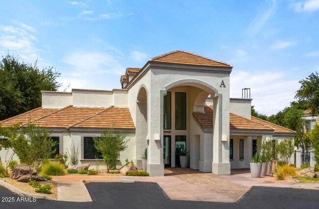 property at 1250 W Grove Pkwy