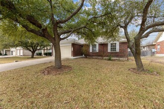 1406 Quicksilver St in Round Rock, TX - Building Photo - Building Photo