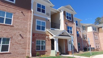 Woodland Bluff Apartments