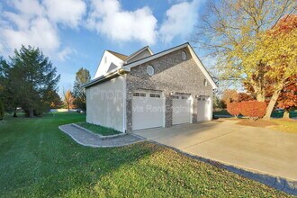 96 Chenango Dr in Powell, OH - Building Photo - Building Photo