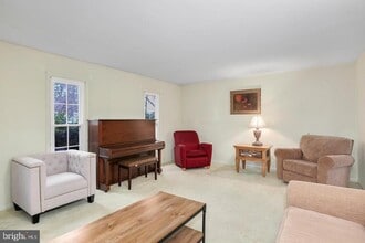 1804 Billman Ln in Silver Spring, MD - Building Photo - Building Photo